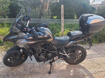 Benelli TRK 502