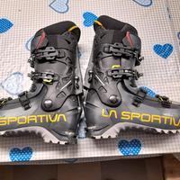 scarponi alpinismo LaSportiva 28,5