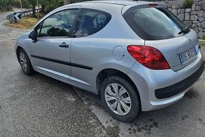 Peugeot 207 COMPLETAMENTE NUOVA