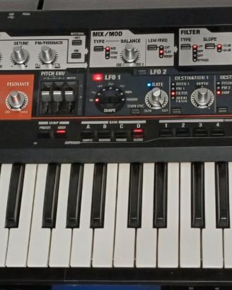 Synth polifonico ROLAND SH-201