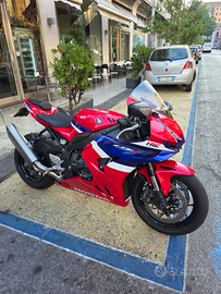 Cbr 1000 rr-r 2024