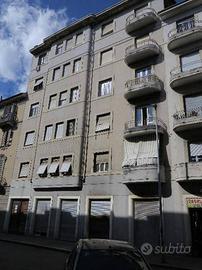 Immobile in asta di 75 m² con 3 locali a Torino