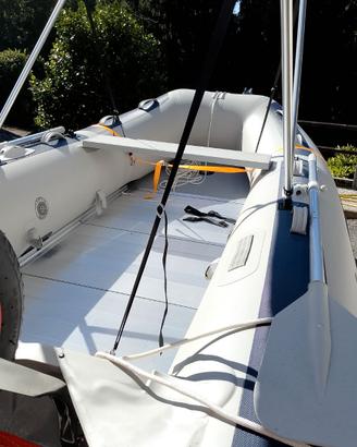 gommone con motore+carrello