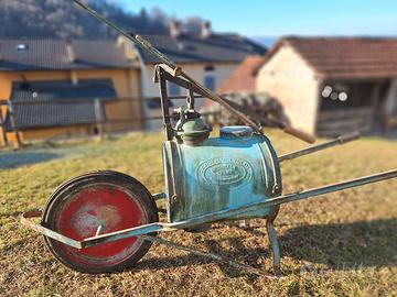 Carriola irroratrice vintage Volpi