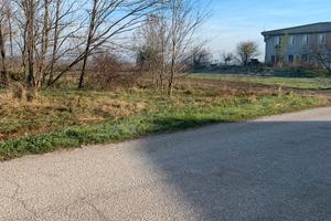 Terreno artigianale commerciale