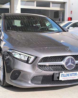 Mercedes A 180d Auto Business 2.0 cc 116 cv 2021