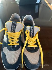 Scarpa nuova Napapijri