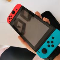 Nintendo Switch + Giochi (ZELDA) + Accessori