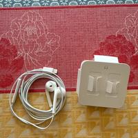 Cuffie Iphone Apple con filo mai usate