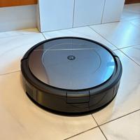 iRobot Roomba Combo Aspirapolvere e Lava Pavimenti