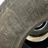 Gomme 4 stagioni 235 70 16