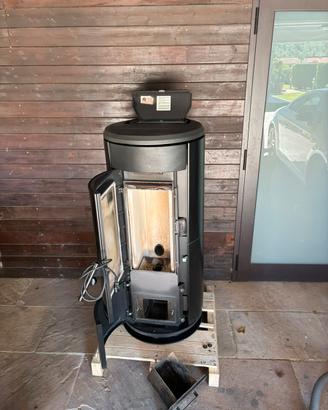 Stufa pellet Ravelli mod natural 11