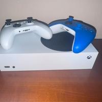 Xbox serie s 512gb + 2controller originali