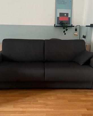 Divano letto matrimoniale