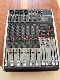 Mixer Behringer XENYX