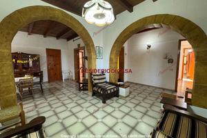 Casa, Altavilla Milicia.