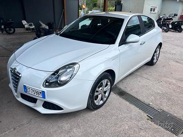 ALFA ROMEO Giulietta (2010-21) - 2014
