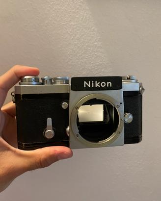 Nikon F - corpo macchina