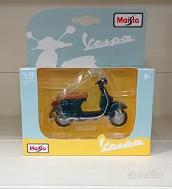 Modellino Vespa Piaggio 150PX Maisto 