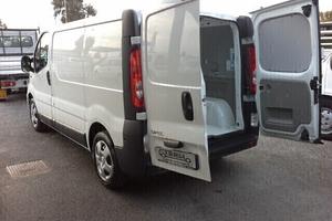 VIVARO 2.0 CDTI è COME TRAFIC PRIMASTAR