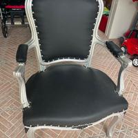 Poltroncina stile barocco