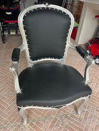 Poltroncina stile barocco