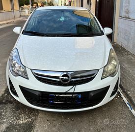 Opel corsa 1.3 mtj