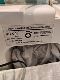 macchina cucire disallineata