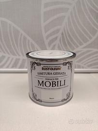 smalto gessato mobili bianco.