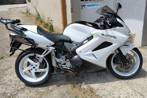 Honda VFR 800 F