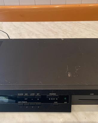 Kurzweil 900 MX MicroExpander