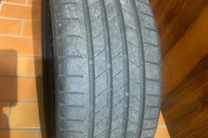 Pneumatci estivi Bridgeston 225/45 R18  91V