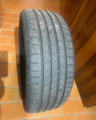 Pneumatci estivi Bridgeston 225/45 R18  91V