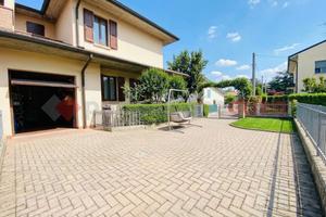 Villa a schiera Casalgrande [Cod. rif 3329181VRG]