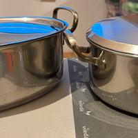 Coppia grandi pentole professionali