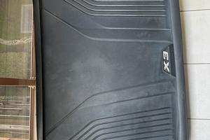 Tapptino sagomato per bagagliaio BMW X3 vasca