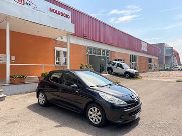 Peugeot 207 1.4 8V 75CV 5p. Energie Sport ECO GPL