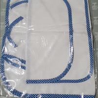 Set da ricamo in tela aida