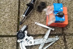 stock Honda Civic ricambi vari