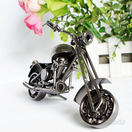 Modellino di moto in ferro vintage iron office
