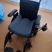 sedia a rotelle elettrica 