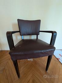 Sedia in pelle