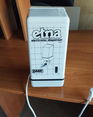 Dispenser elettronico sapone