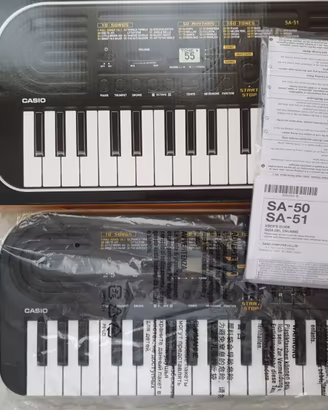 CASIO Casiotone SA-51 mini-tastiera + alimentatore