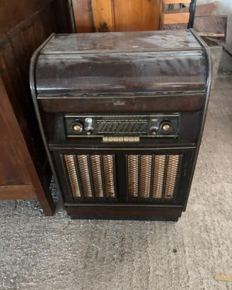mobile radio con giradischi