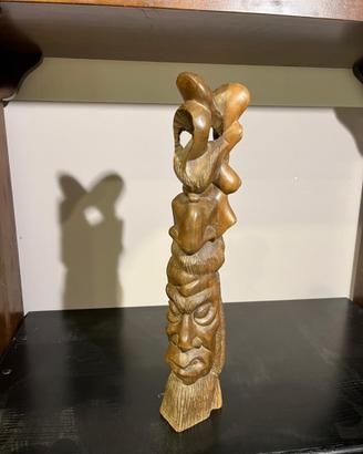 Scultura in legno intagliato stile etnico africano