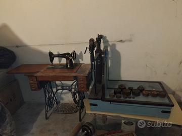 MACCHINA DA CUCIRE E BILANCIA A BASCULA D'EPOCA