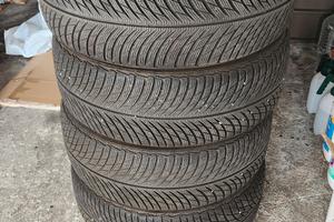 4 gomme invernali Michelin Pilot Alpin 5 