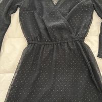 Vestitino nero con trasparenze