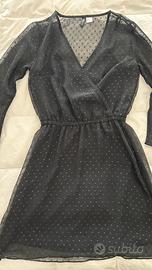 Vestitino nero con trasparenze